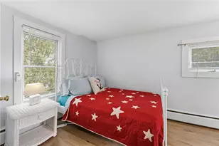 34 Platt St, Bristol, RI 02809 - Photo 21
