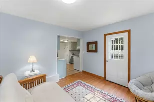 34 Platt St, Bristol, RI 02809 - Photo 19