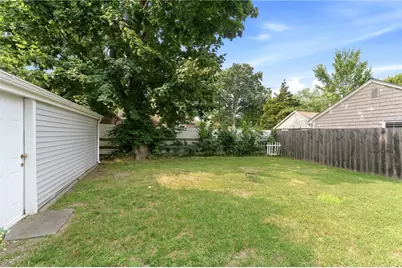 34 Platt Street, Bristol, RI 02809 - Photo 35