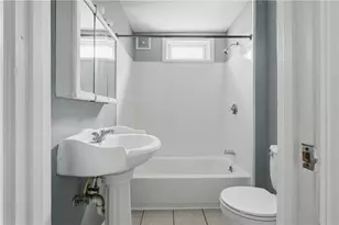 24 Wilson St, Providence, RI 02907 - Photo 19