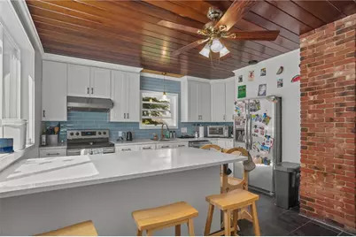 2 Channing Place, Newport, RI 02840 - Photo 5
