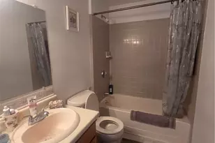 28 Longbow Dr, West Warwick, RI 02893 - Photo 13