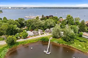 101 Sheldon St, Cranston, RI 02905 - Photo 49