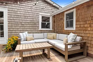 101 Sheldon St, Cranston, RI 02905 - Photo 43