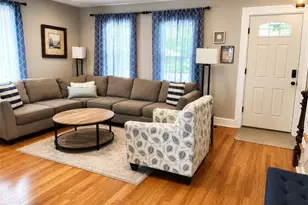 30 Gibson Ave, Narragansett, RI 02882 - Photo 9