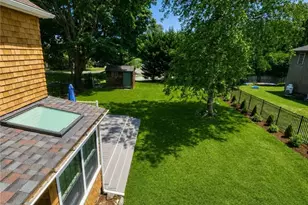 30 Gibson Ave, Narragansett, RI 02882 - Photo 29