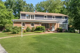 1 Gladridge Dr, East Greenwich, RI 02818 - Photo 1