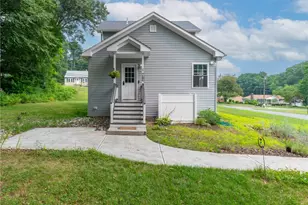 124 Mt Pleasant Rd, North Smithfield, RI 02896 - Photo 19