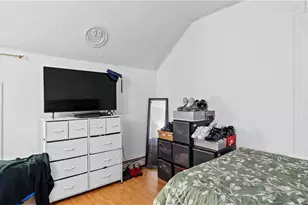 57 Algonquin St, Providence, RI 02907 - Photo 13