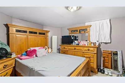 57 Algonquin Street, Providence, RI 02907 - Photo 45