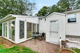 21 Moreland St, Johnston, RI 02919 - Photo 23