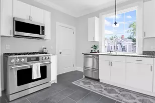 166 Waterman St, Providence, RI 02906 - Photo 17