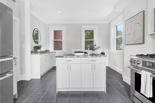 166 Waterman St, Providence, RI 02906 - Photo 15