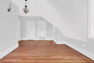 166 Waterman St, Providence, RI 02906 - Photo 9