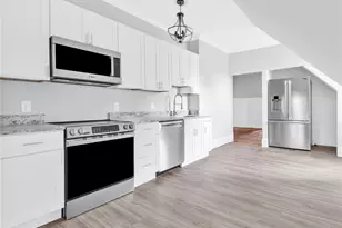 166 Waterman St, Providence, RI 02906 - Photo 7