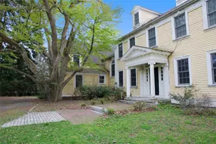 197 Rumstick Rd, Barrington, RI 02806 - Photo 3