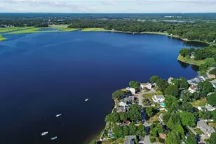 21 Teed Ave, Barrington, RI 02806 - Photo 11