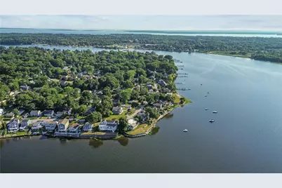 21 Teed Avenue, Barrington, RI 02806 - Photo 13