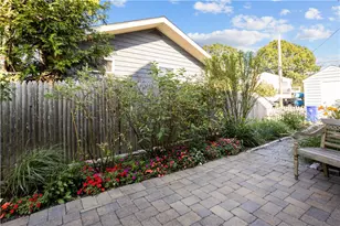 21 Teed Ave, Barrington, RI 02806 - Photo 17