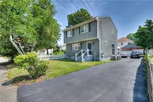 16 Arlington Ave, Warren, RI 02885 - Photo 3