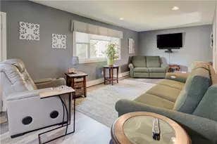 16 Arlington Ave, Warren, RI 02885 - Photo 7