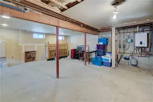 16 Arlington Ave, Warren, RI 02885 - Photo 25