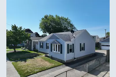 21 Benedict Street, Pawtucket, RI 02861 - Photo 3