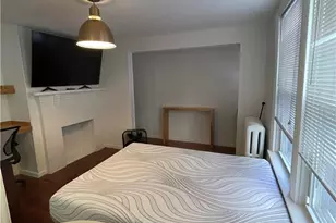 244 Bowen St, Providence, RI 02906 - Photo 15