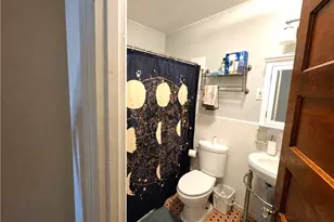 29 Laura St, Providence, RI 02907 - Photo 13