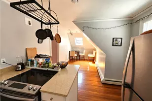 29 Laura St, Providence, RI 02907 - Photo 9