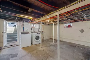 62 Mary Ave, East Providence, RI 02914 - Photo 31