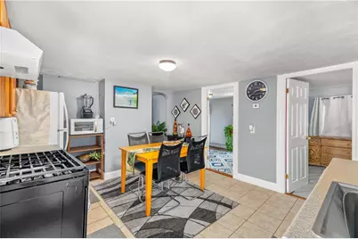 62 Mary Avenue, East Providence, RI 02914 - Photo 17