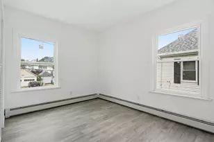 252 California Ave, Providence, RI 02905 - Photo 7
