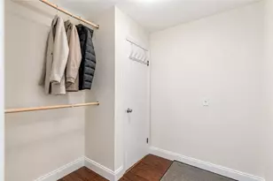5 Interlocken Rd, East Providence, RI 02914 - Photo 7