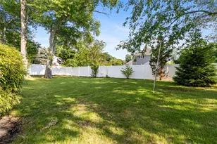 5 Interlocken Rd, East Providence, RI 02914 - Photo 35