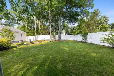 5 Interlocken Road, East Providence, RI 02914 - Photo 39