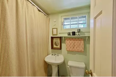 12 Sherman Street, Newport, RI 02840 - Photo 13