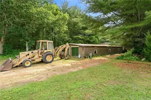 125 Arcadia Rd, Hopkinton, RI 02832 - Photo 17