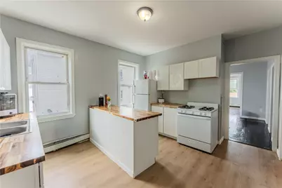 271 Union Avenue, Providence, RI 02909 - Photo 7