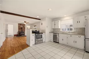 38 Harrison Ave, Newport, RI 02840 - Photo 11