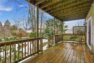 38 Harrison Ave, Newport, RI 02840 - Photo 17