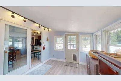 150 Coolidge Street, Swansea, MA 02777 - Photo 17
