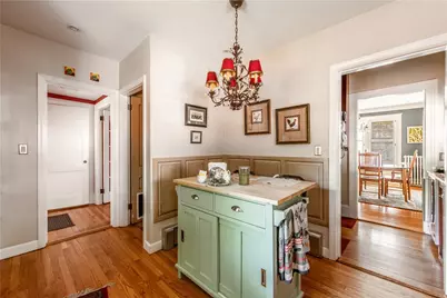 33 Sefton Drive, Cranston, RI 02905 - Photo 7