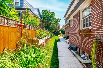 33 Sefton Drive, Cranston, RI 02905 - Photo 45