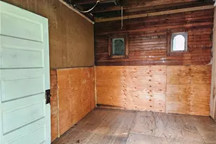 168 Spring St, Woonsocket, RI 02895 - Photo 21