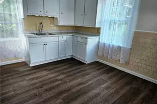 168 Spring St, Woonsocket, RI 02895 - Photo 9