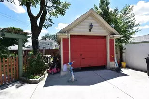262 W Forest Ave, Pawtucket, RI 02860 - Photo 7