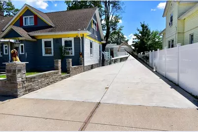 262 West Forest Avenue, Pawtucket, RI 02860 - Photo 3