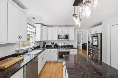 26 Davis Circle, Warwick, RI 02886 - Photo 13
