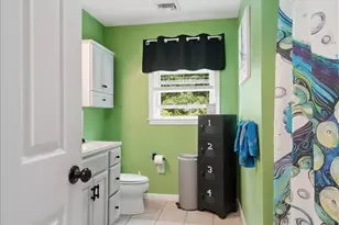 26 Davis Cir, Warwick, RI 02886 - Photo 27